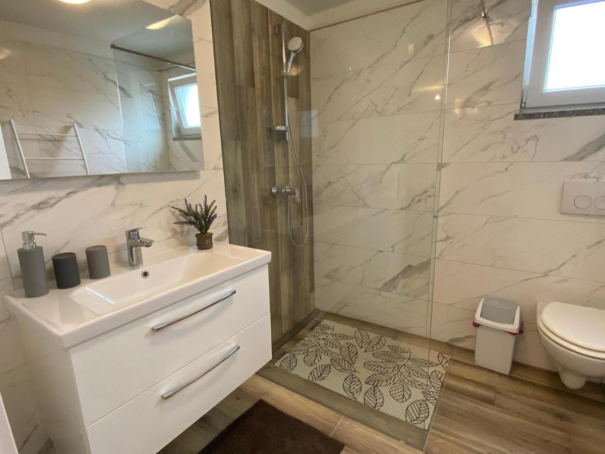 Apartman Veronika 里斯卡 外观 照片