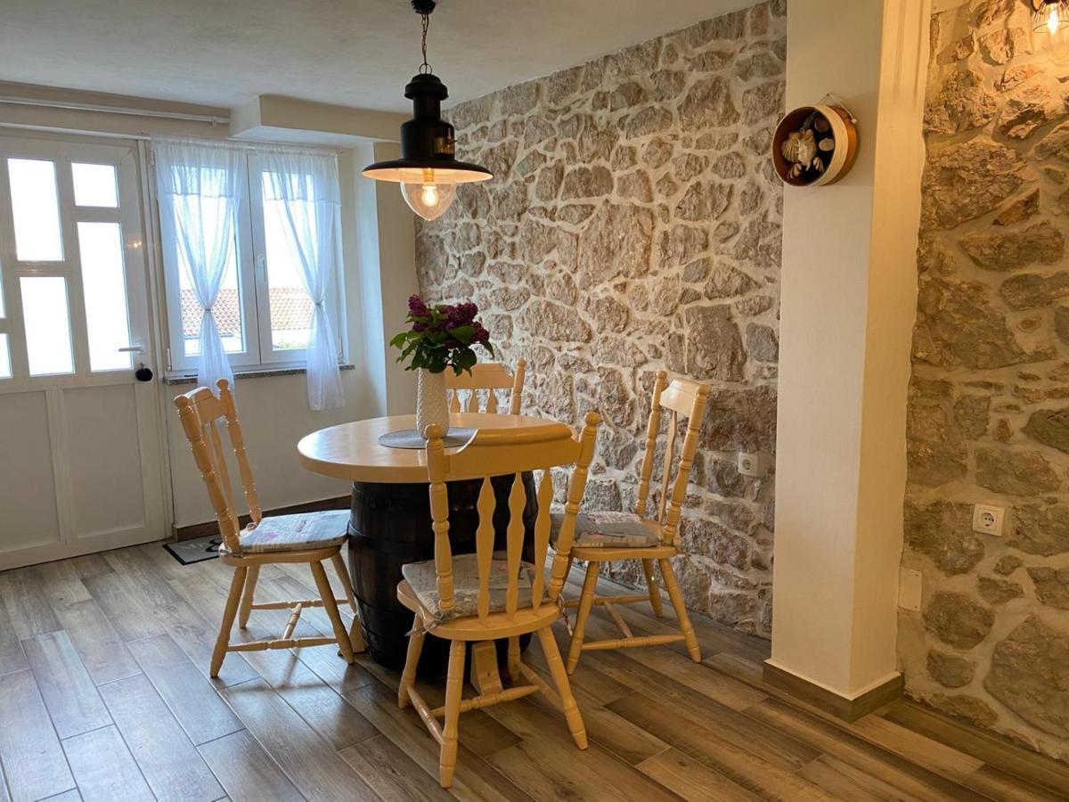 Apartman Veronika 里斯卡 外观 照片